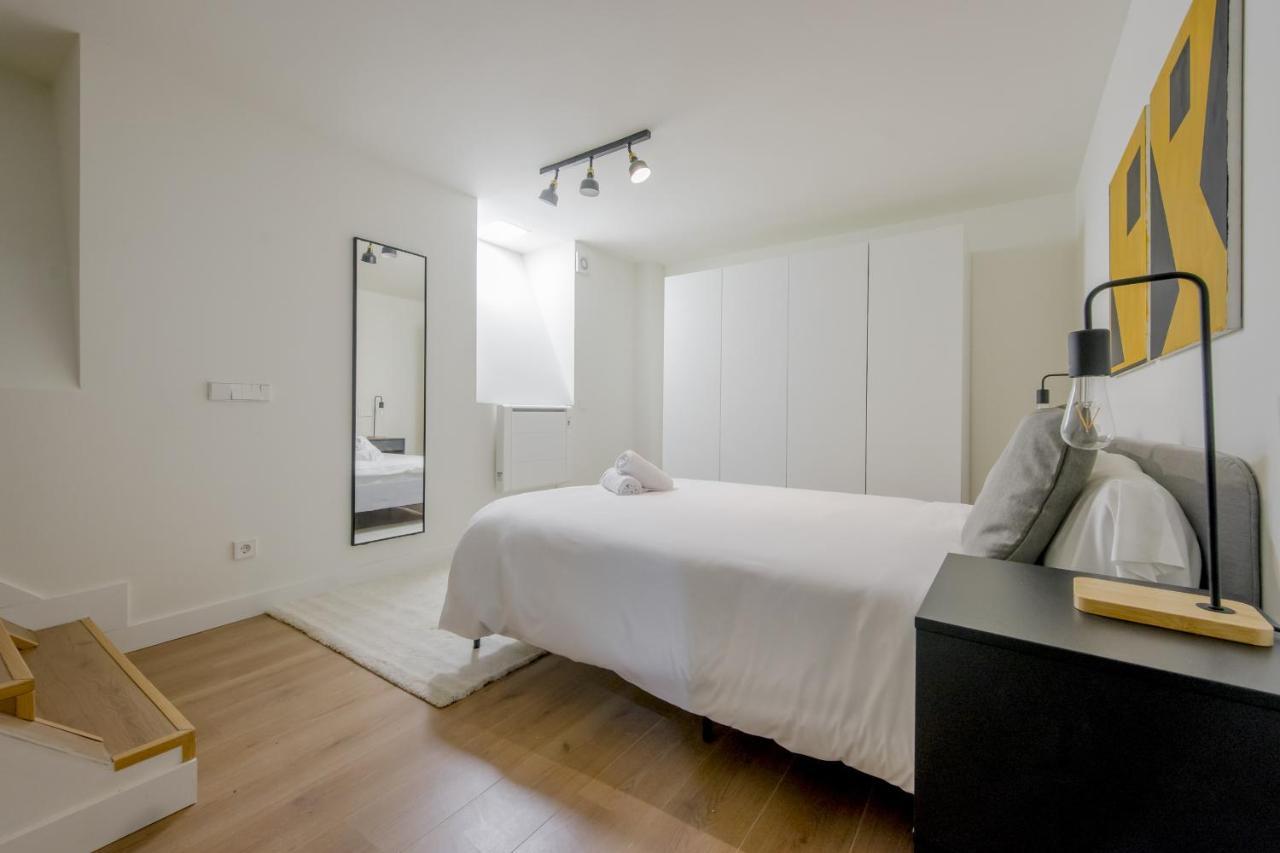 Modern Apt & Cool Interior Design En El Retiro Lejlighed Madrid Eksteriør billede